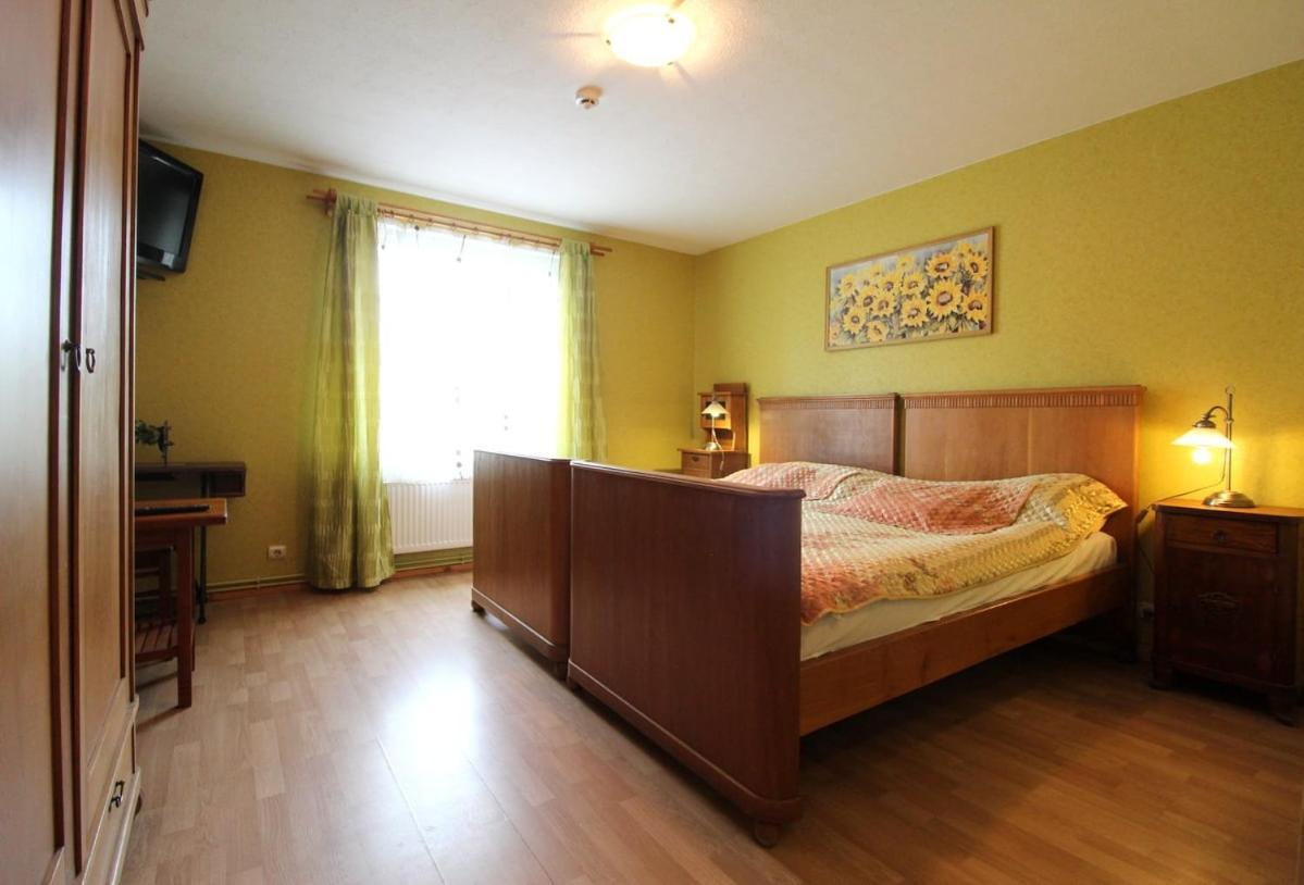 Pie Jana Brala Otel Liepāja Dış mekan fotoğraf